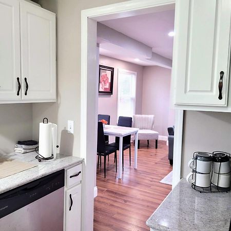 ווסט סנקה Apartment With Brand New Furniture And Large Parking מראה חיצוני תמונה