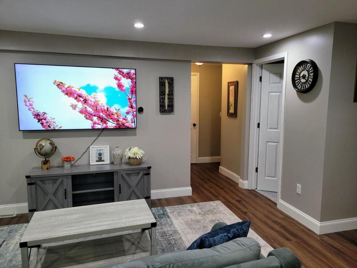 ווסט סנקה Apartment With Brand New Furniture And Large Parking מראה חיצוני תמונה