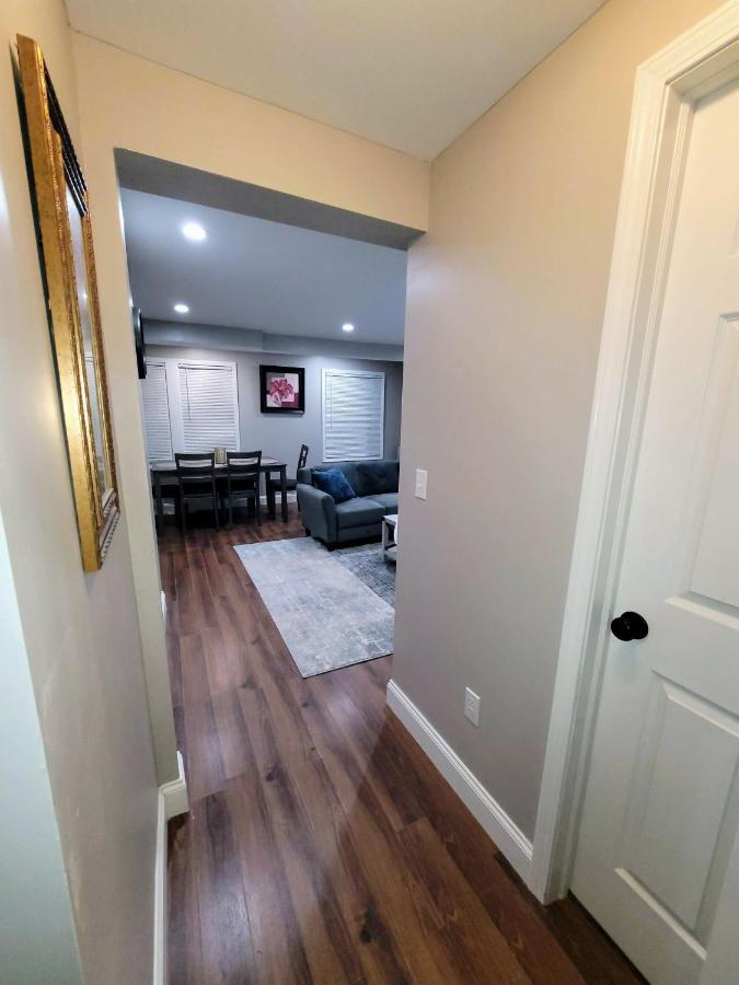 ווסט סנקה Apartment With Brand New Furniture And Large Parking מראה חיצוני תמונה
