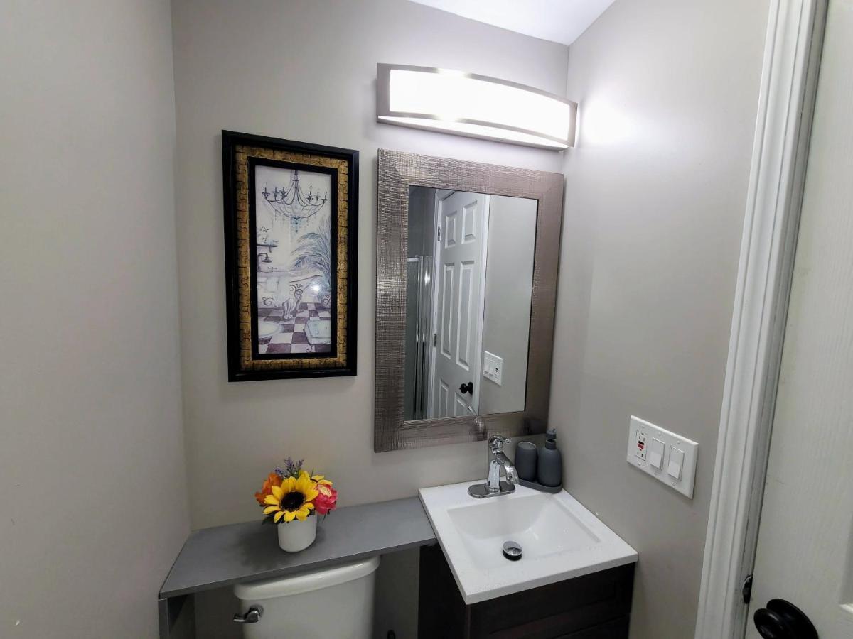ווסט סנקה Apartment With Brand New Furniture And Large Parking מראה חיצוני תמונה